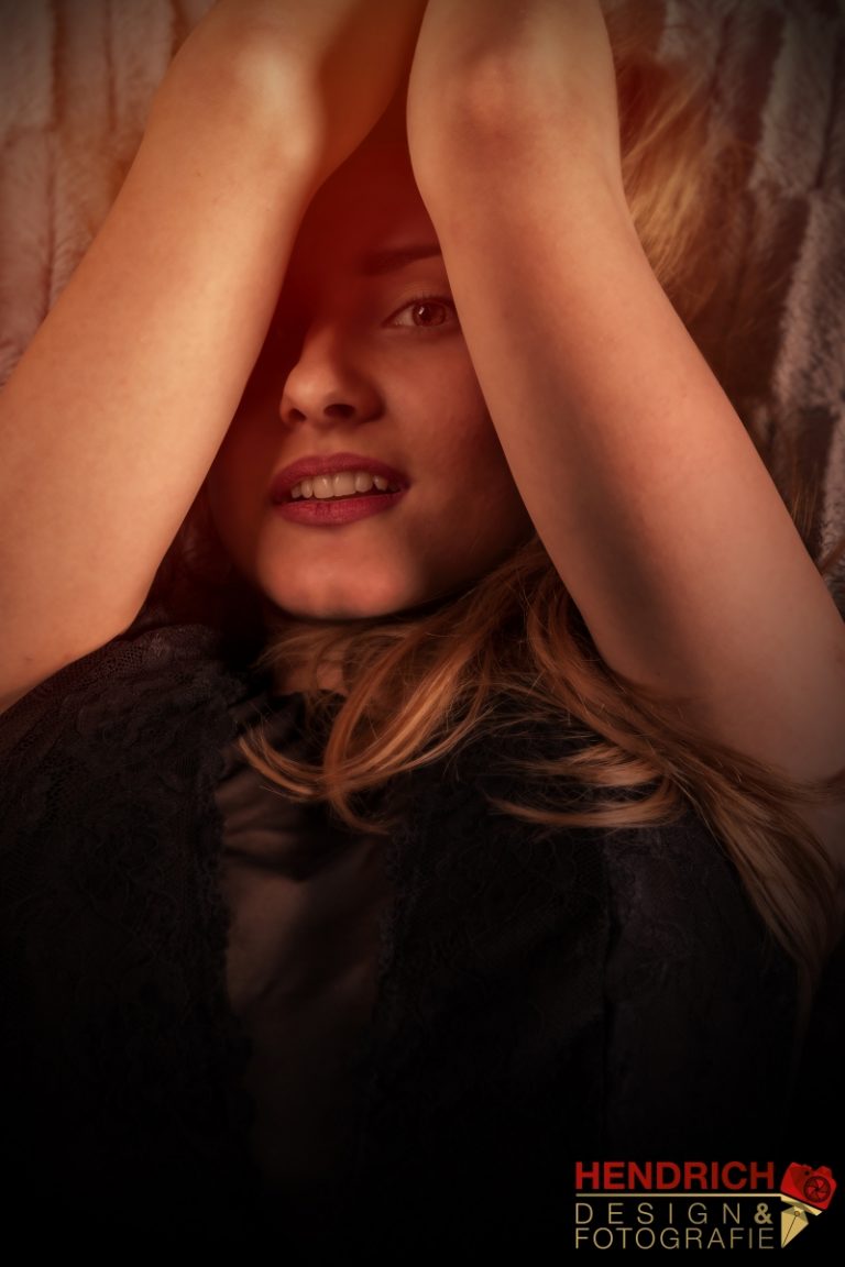 Hendrich - Design & Fotografie Portrait Samira