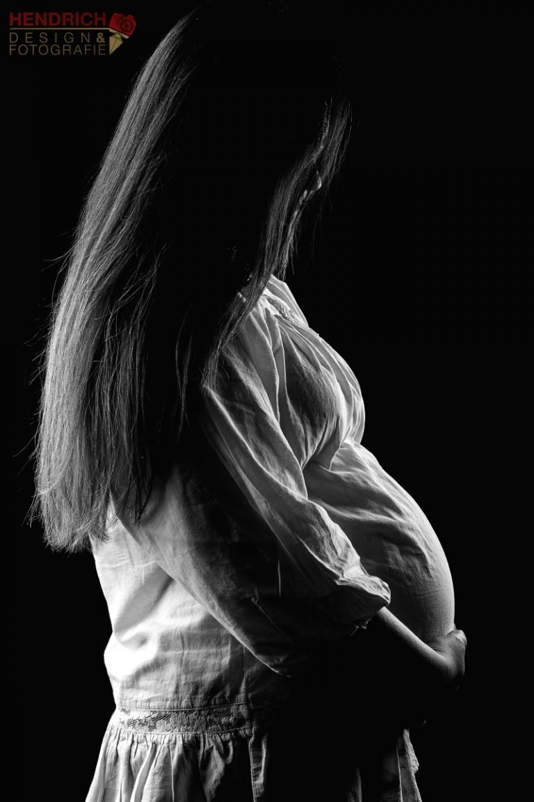 Hendrich - Design & Fotografie - Baybauch