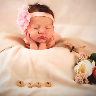 Newborn Shooting Ayla - Fotografduisburg Hendrich - Design & Fotografie