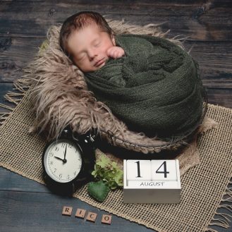 Fotograf Duisburg - Newbornshooting - Rico - 01